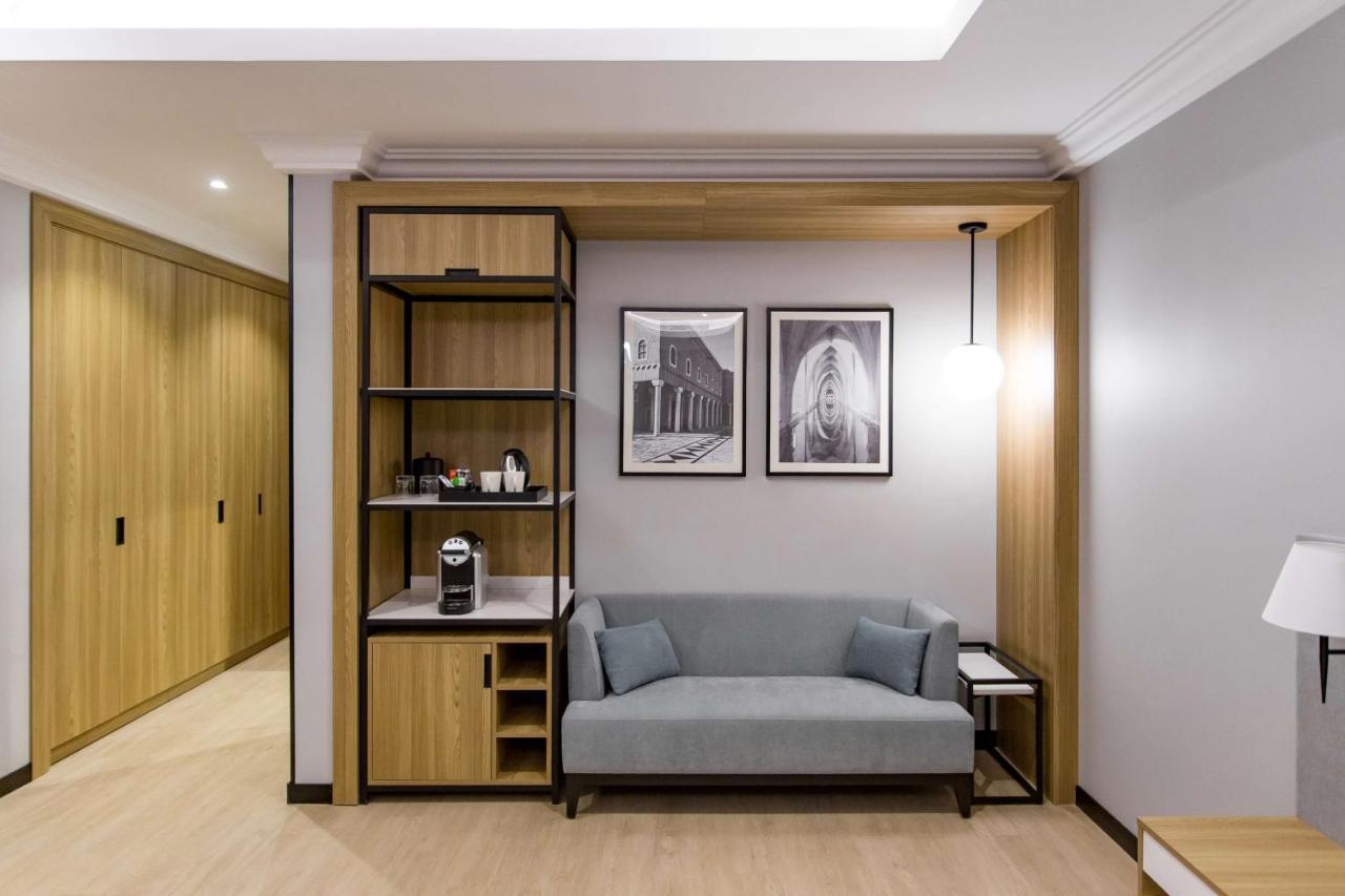 Radisson Airport 4* Riyadh